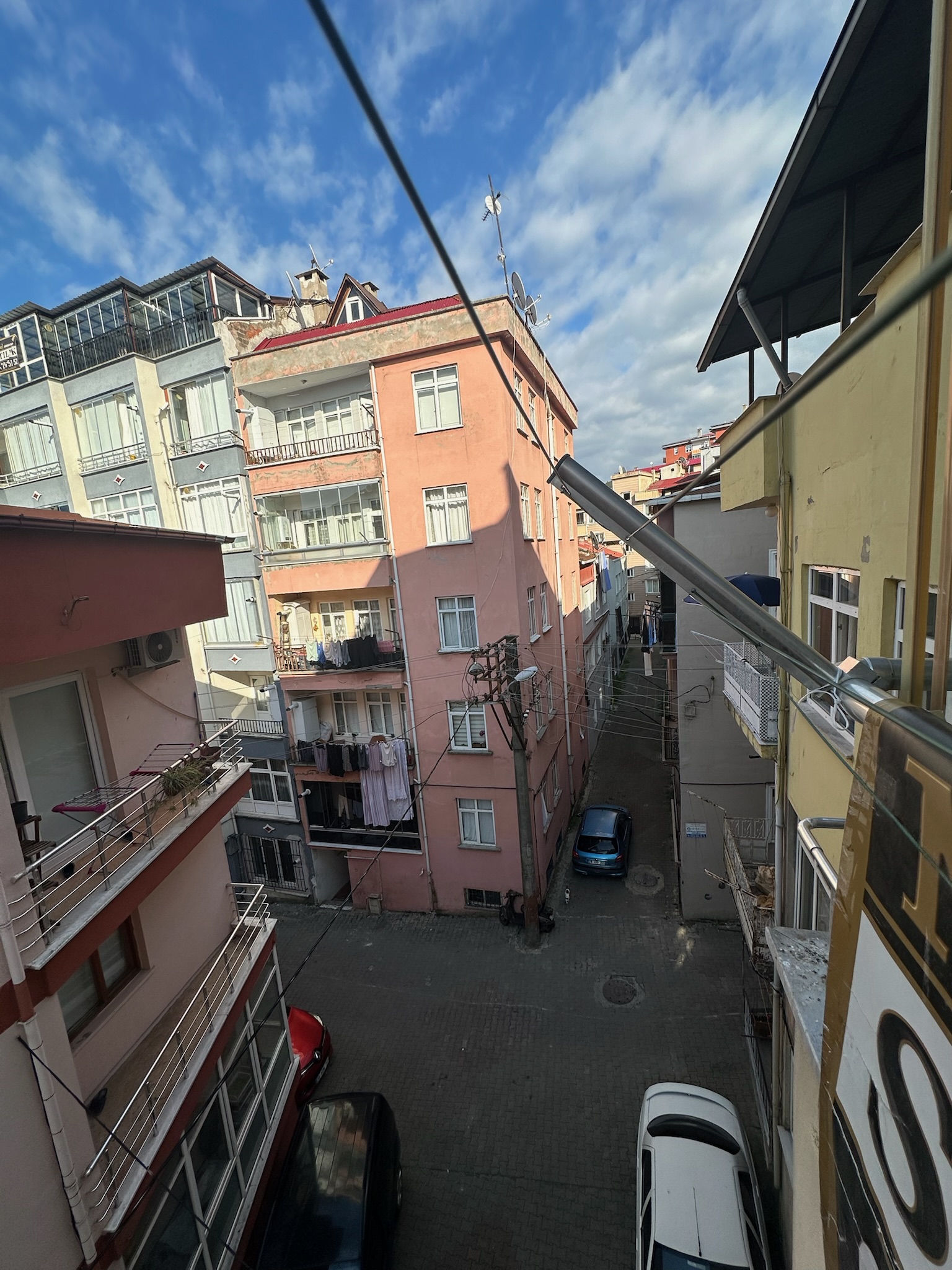 MABEL'DEN HACI HÜSEYİN MAH. 2+1 SATILIK DAİRE